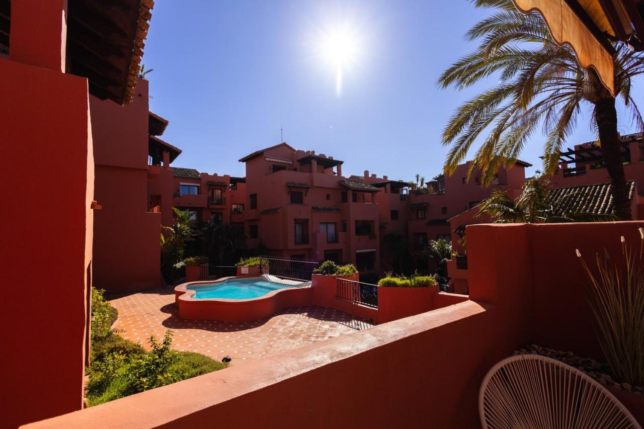 Two-Room Apartment In Elviria Near The Beach With Parking Marbella Exterior photo