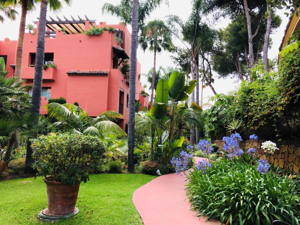 Two-Room Apartment In Elviria Near The Beach With Parking Marbella Exterior photo